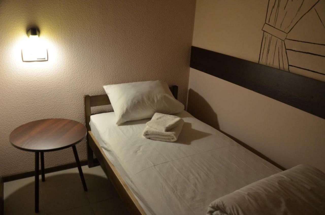Hostel Vshokoladi Kyiv Eksteriør billede